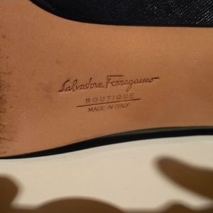 LADIES DESIGNER SHOES GREAT CONDITION